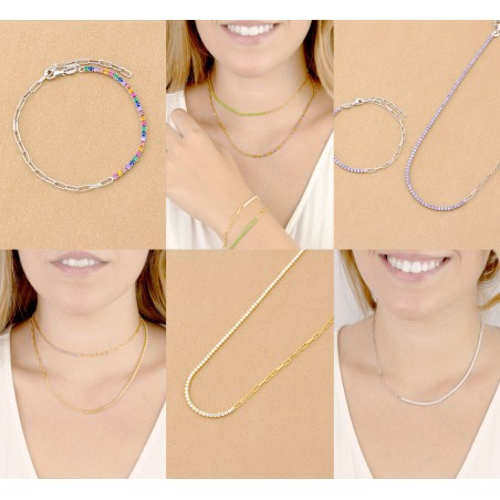 Display - 8 necklaces