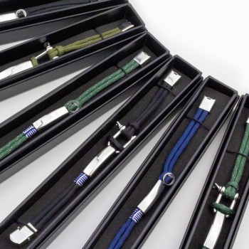 Présentoir - 8 bracelets en... 2